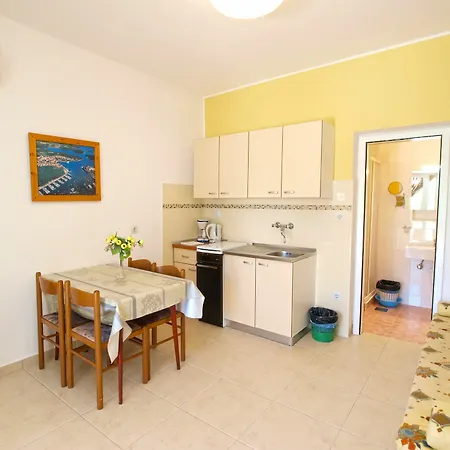 Apartment Neven 810 *